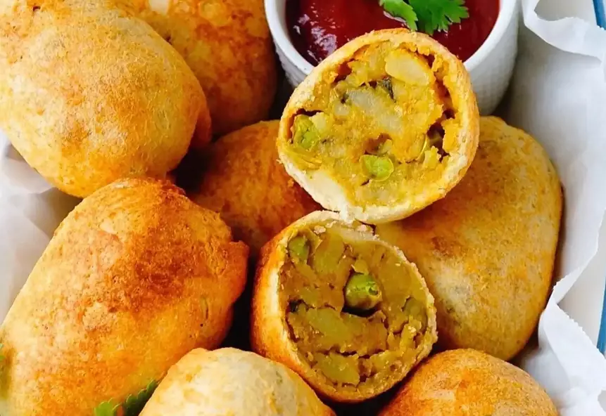 Indian street food snacks Indian street food snacks